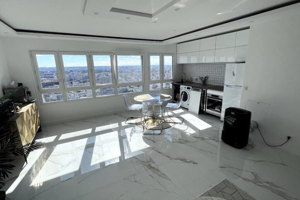 Nice Apartment With Amazing View Of Paris + Parking Экстерьер фото