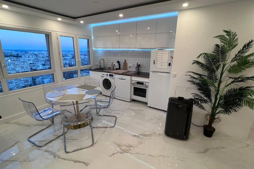 Nice Apartment With Amazing View Of Paris + Parking Экстерьер фото