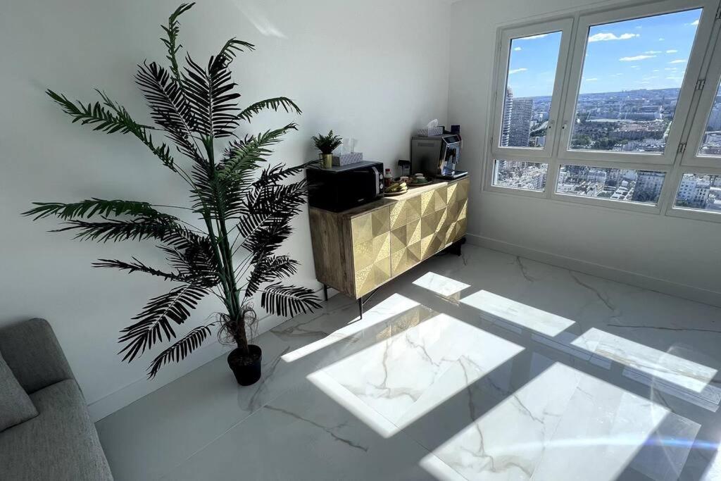 Nice Apartment With Amazing View Of Paris + Parking Экстерьер фото